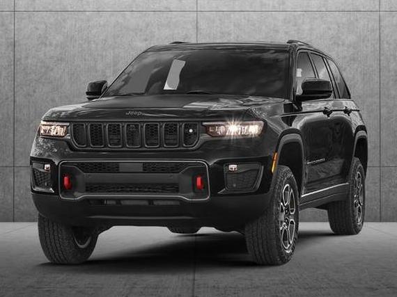 JEEP GRAND CHEROKEE 2023 1C4RJHBG0PC532757 image